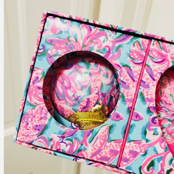 NIB Lilly Pulitzer Christmas Heart To Heart Ornament Set Pink Herring Ru… - Picture 4 of 8